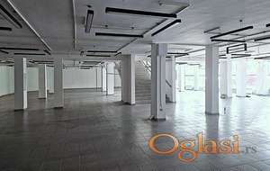 Robna kuća, klinika, kafić, škola, lokal od 525m2 ili od 275m2 ..